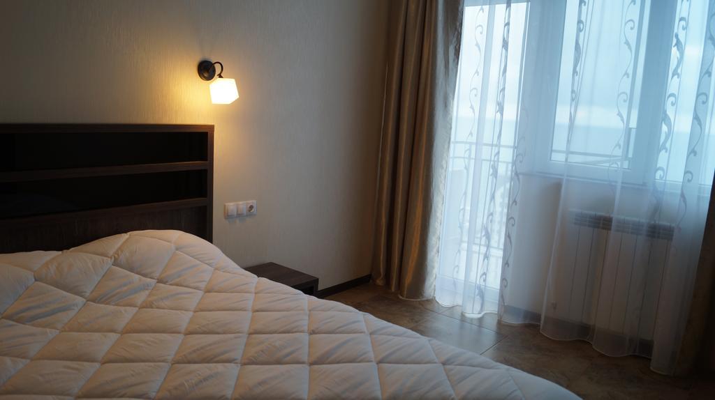 באטומי Apartment Anri 16A Inasaridze Street מראה חיצוני תמונה